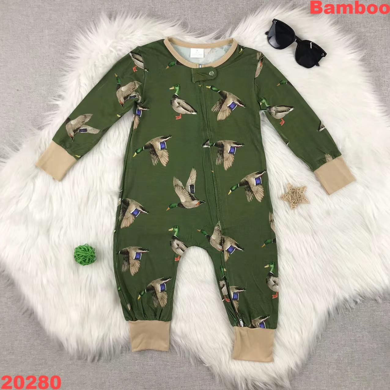 Bamboo Bodysuit Baby - Bamboo Fiber Black & White Cow