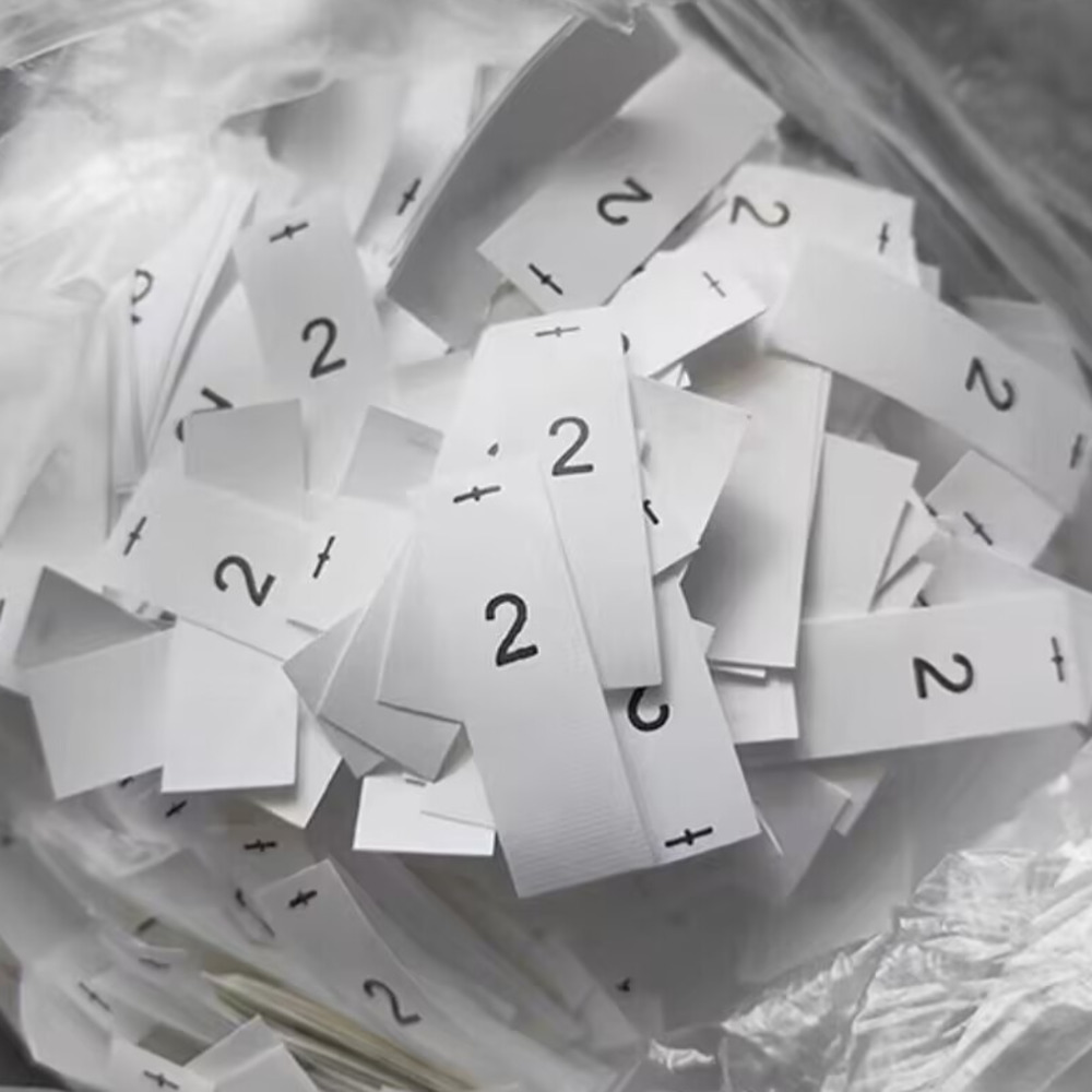 2000pcs Num 11-27 Employee ID  - Baby Clothing Labels recension och pris